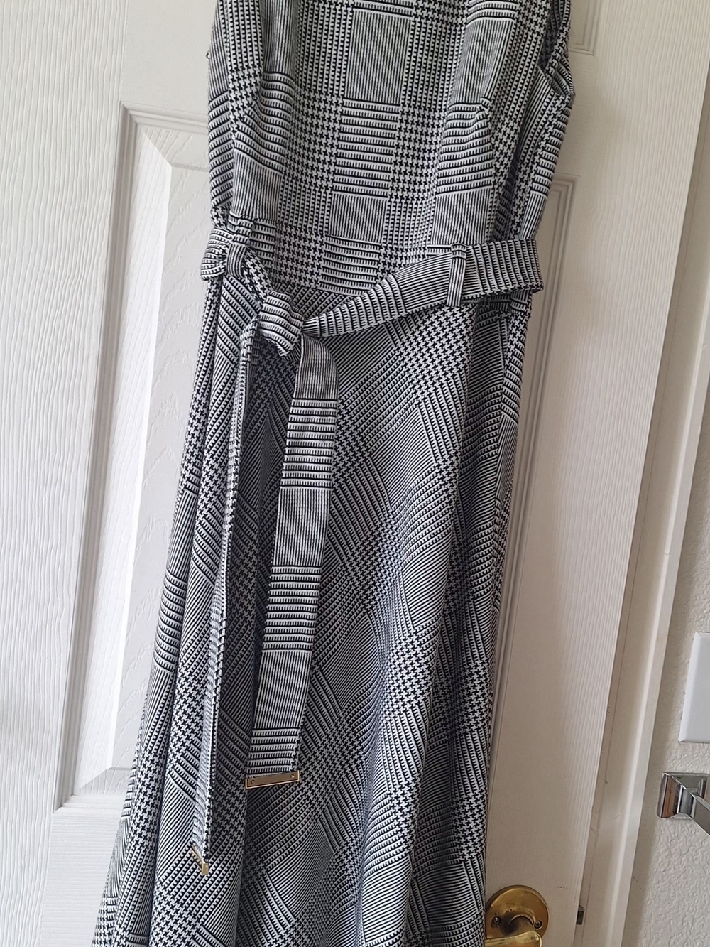 Calvin Klein Black and White Plaid Midi Dress with Belt Size 6